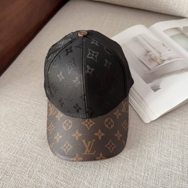 Lv路易威登棒球帽 轻盈透气。完美版型，对格精准无误，男女适用