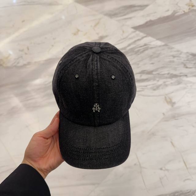 Chrome Hearts 克罗心早春韩版时尚复古做旧破洞帽子磨损设计百搭棒球帽鸭舌帽