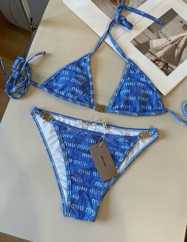 Miumiu缪缪新款比基尼适合多种场景的游泳衣♀海边 游泳池 温泉 水上乐园 漂流都可以内搭也完全可以 连体设计遮肉显高挑 腹部有点肉肉也不影响咱美美的 背面设