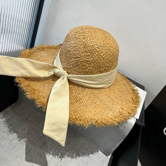 Chanel香奈儿拉菲草遮阳帽，沙滩太阳帽，头围57Cm