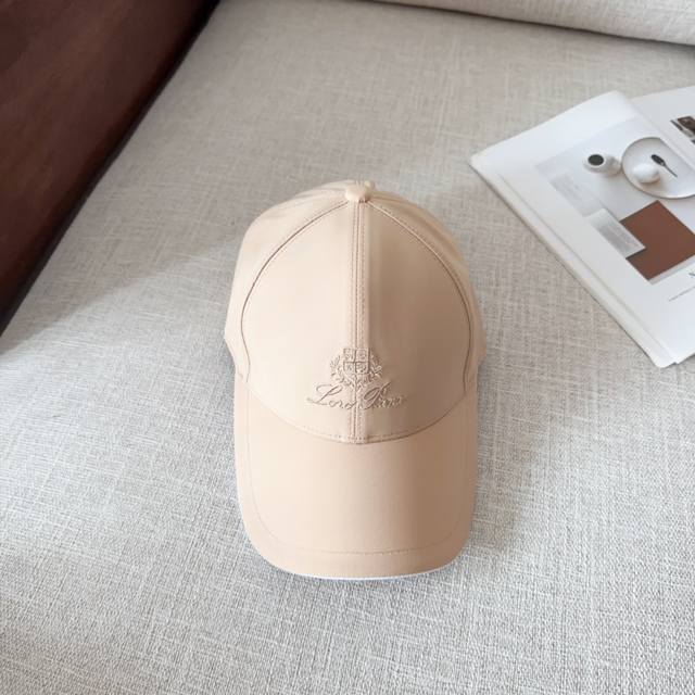 Loro Piana 诺悠翩雅 新款高版本棒球帽，大牌同步，超好搭配，出货！