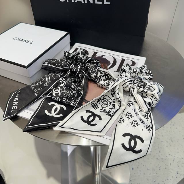 配包装盒 Chanel 香奈儿 最新款小香飘带发圈，名媛范儿十足，时尚潮人必备