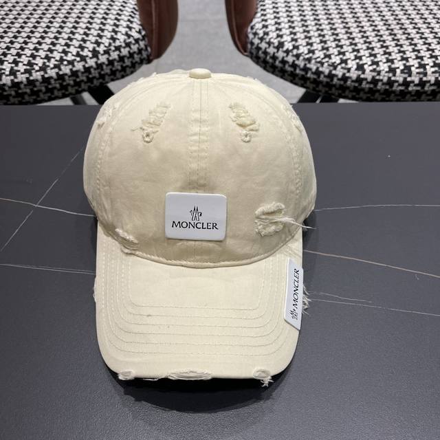 蒙口Moncler2025春款新款个性破洞棒球帽，高品质透气性巨佳，四季佩戴款 男女同款