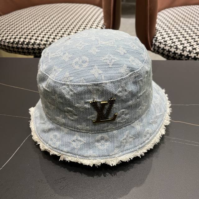 Lv路易威登新款原单棒球帽，渔夫帽，Lv牛仔提花，专柜1:1开模订制，原版帆布面料 轻盈透气！质量超赞，基础头围56，贴片可调节。