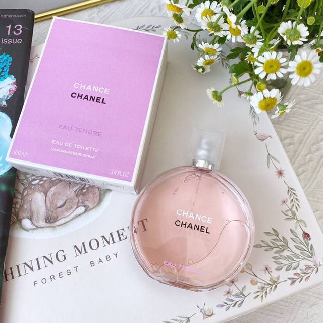 专柜品质 香奈儿邂逅粉100Ml Chanel 邂逅系列-粉色柔情淡香水，香奈儿粉色邂逅Edt前调：葡萄柚中调：风信子，茉莉后调：雪松，鸢尾草，麝香这款属于花果