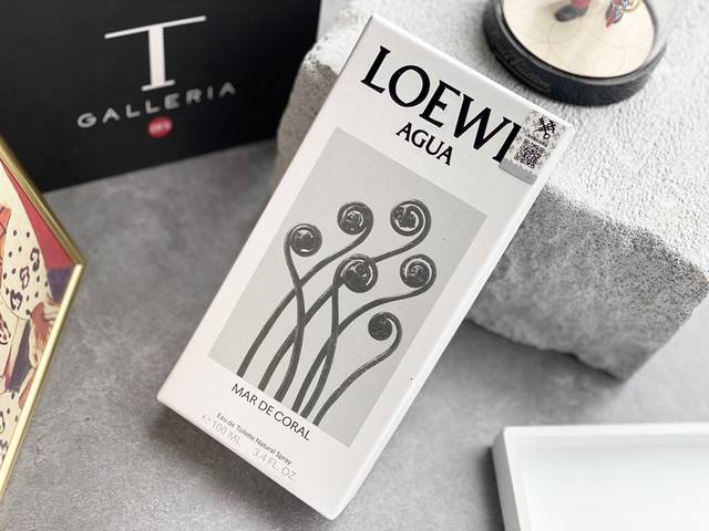 专柜品质 罗意威 珊瑚海 Loewe Agua De Loewe Mar De Coral, 2015，新款彩虹香水 Ml，配专柜手提袋香调：水生花香调前调：柚