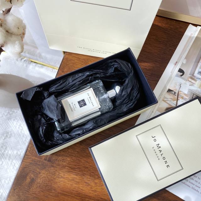 专柜品质 蓝风铃！Wild Bluebell 蓝风铃 Ml 蓝风铃-是祖马龙香味道。全球销量领先。著名调香师Christine Nagel调制了一款新的风铃草香