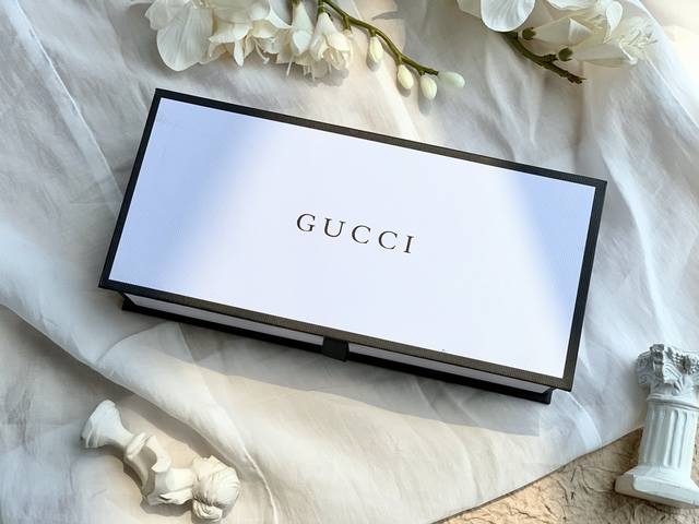 专柜品质 古驰小样四件套！少女香水款款都是经典有木有 Gucci 古驰花悦绽放 繁花之水 罪爱 竹韵 礼盒套装四件套5Ml套装一场繁花的盛宴时光荏苒繁花依旧盛开