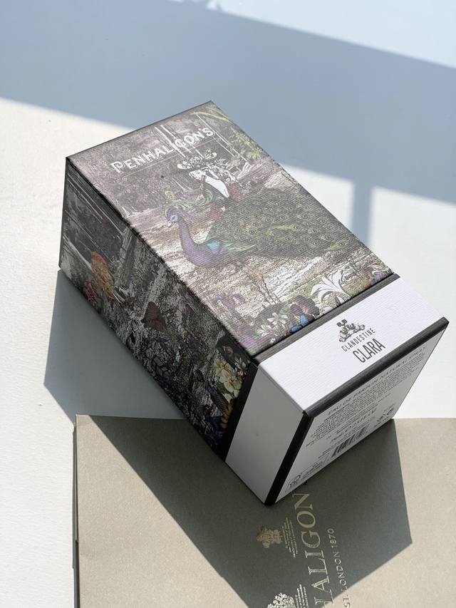 专柜品质 潘海利根兽首香水 孔雀。 兽首香水真的是一套值得收藏的香水，不仅外观漂亮，而且每一瓶都有一个故事，一个系列简直就是一个大家族的爱恨情仇。 看过很多关于