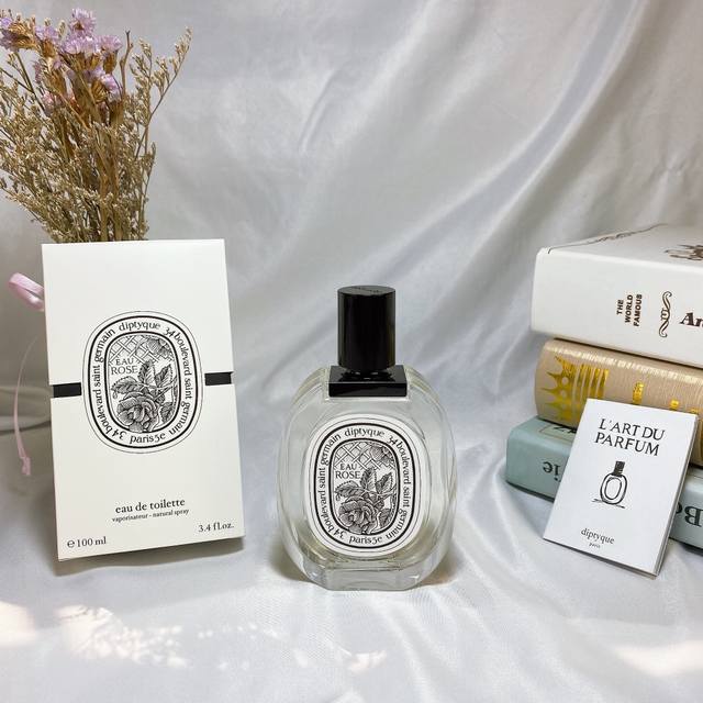 专柜品质 Diptyque Eau Rose 蒂普提克 玫瑰之水 #蒂普提克 Diptyque[品牌]# 前调：荔枝、黑醋栗、佛手柑 中调：大马士革玫瑰、摩洛哥