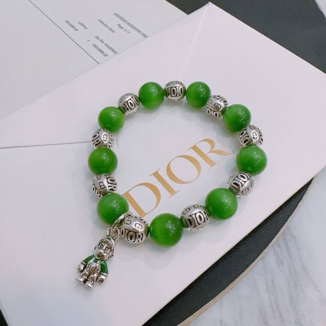 专柜精工版本 Dior迪奥 多元素玛瑙泰银风格手链 权志龙明星同款 复古做旧风 原版复刻 纯手工打造 ～正品开模潮流时尚必备 男女均可佩戴 情侣款同款 摇滚朋克