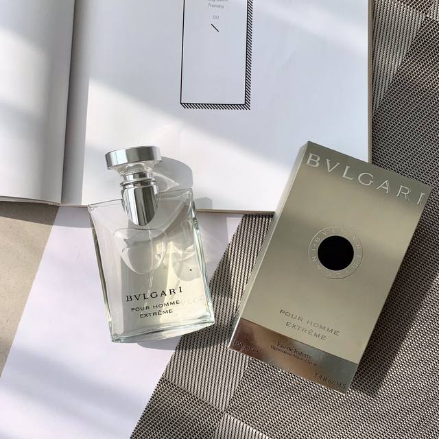 专柜品质 Bvlgari 宝格丽 大吉岭茶Extreme版香水 容量： Ml 香调：木质馥奇香调 前调：芫荽 薰衣草 白松香 茶叶 葡萄柚 橙花油 苦橙叶 香柠
