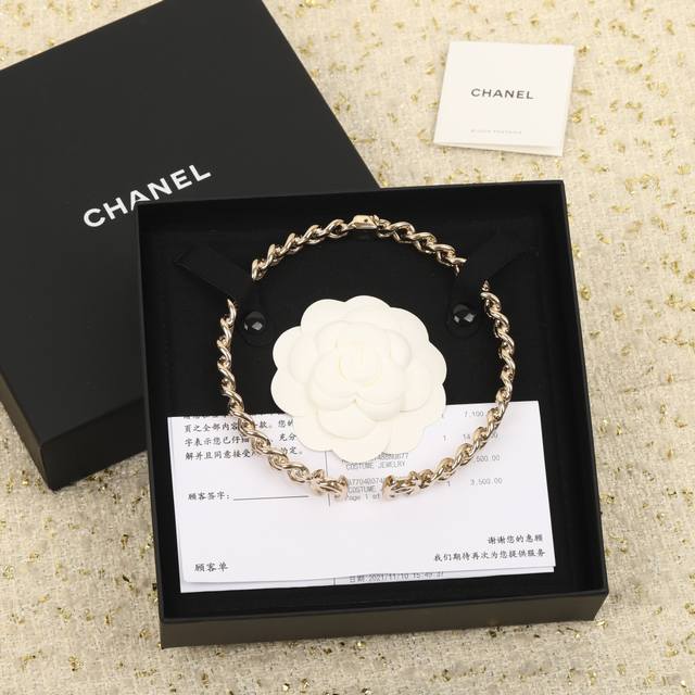 205777 我们出品 手镯7930，项圈7100，一套一万，认准全网唯一一家购入Zp开发的，火爆款量大咨询客Fu！ Ch Nel双C链条Choker套装 太太