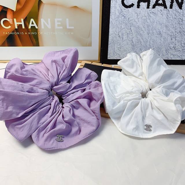 Chanel小香 Chanel皮筋 大号Logo皮筋发圈大肠圈气质百搭小仙女必入单品 宝藏款 闭眼入推荐款 单个
