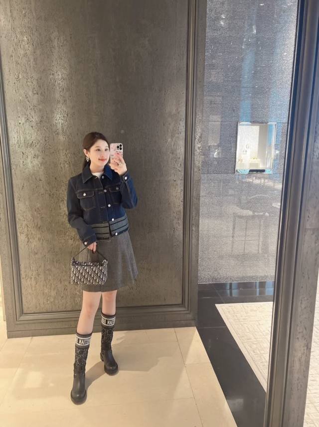 我们出品 Zp8840！量大咨询客Fu Dor 24早春蝴蝶系列 全网独家首发Omg Omg Omg太美太浪漫了吧！戴上美的不像话小仙女必备！仿佛被花香吸引而来