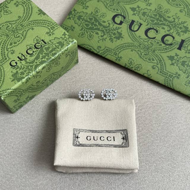 新款 珠宝系列 Gucci 耳钉，原版1:1定制 奢侈 简约时尚 超耐看。