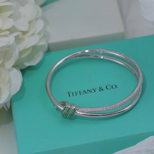 新款Tiffany 绳结手镯 亚金材质 带原版Logo 美的窒息今年最火爆新款 蒂芙尼手镯 电镀18K金 厚金电镀 Tiffany手镯