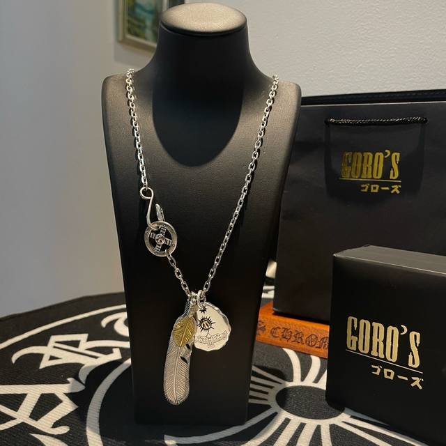 新品上架 Goro’S高桥吾郎点金羽毛银饼吊坠，高桥经典项链，顶级版本，认准独家拍摄，主攻高端市场 ，快手 Ins 小红书热门款，绝对区别普通版本！图片产品细节