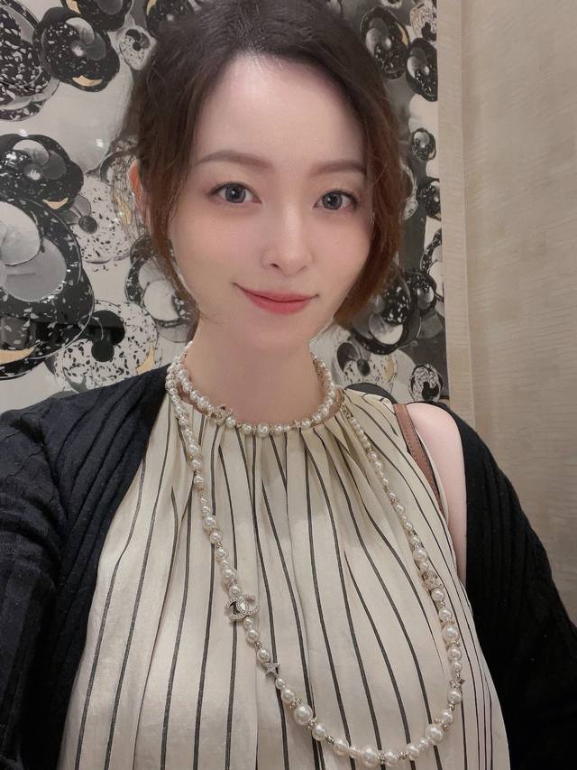 高品质 细节如图 香 23A双C星星珍珠项链 这一季度的高级手工坊系列，强烈推荐每一款都要入不惜血本代购19600第一时间代购入Z批开发一眼心动款！必须拿下大小