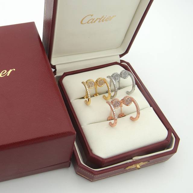 Cartier 卡地亚钉子耳钉满钻耳钉小号 奢侈高端 精选进口亚金材质镶嵌高端品质仿真钻 美腻了 玫瑰金 白金 黄金三色可选