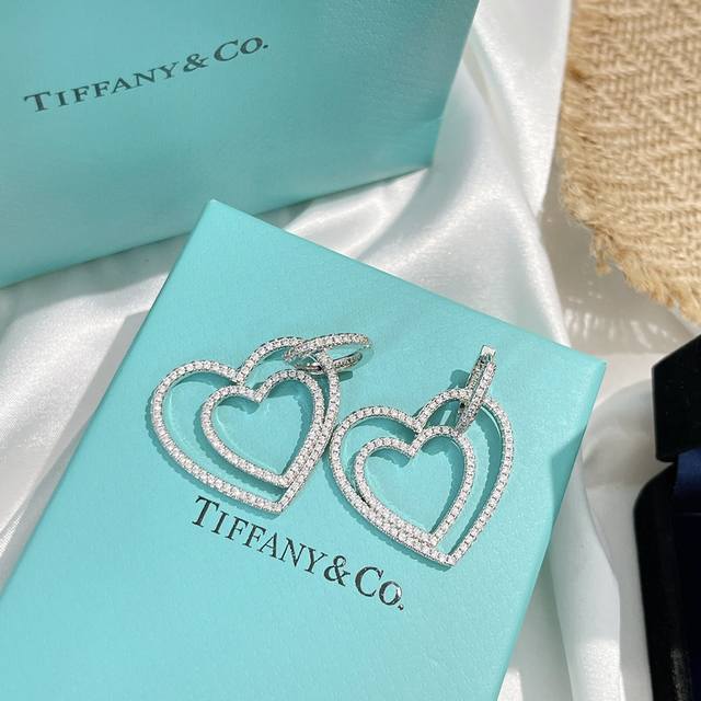 Tiffany 蒂芙尼耳环 双心满钻耳环 永不过时的经典款 抛光工艺完胜各种市场版 永远都是不够卖的节奏 认准我家版本 超精工性价比 德国进口 亚金材质材质 B