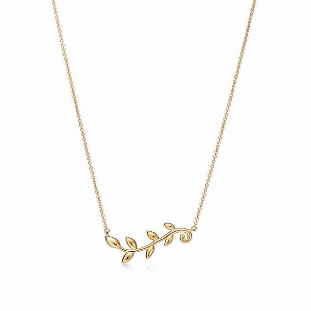 Tiffany&Co.蒂芙尼项链藤蔓线圈蔓枝项链 甜蜜暗示 描述及细节 Minus 灵感源自象征和平与富饶的橄榄枝项链