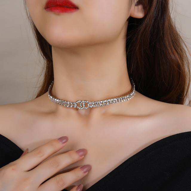 香奈儿 Chanel 新款 项链 专柜同步上新 双C精工打造原版一致黄铜材质