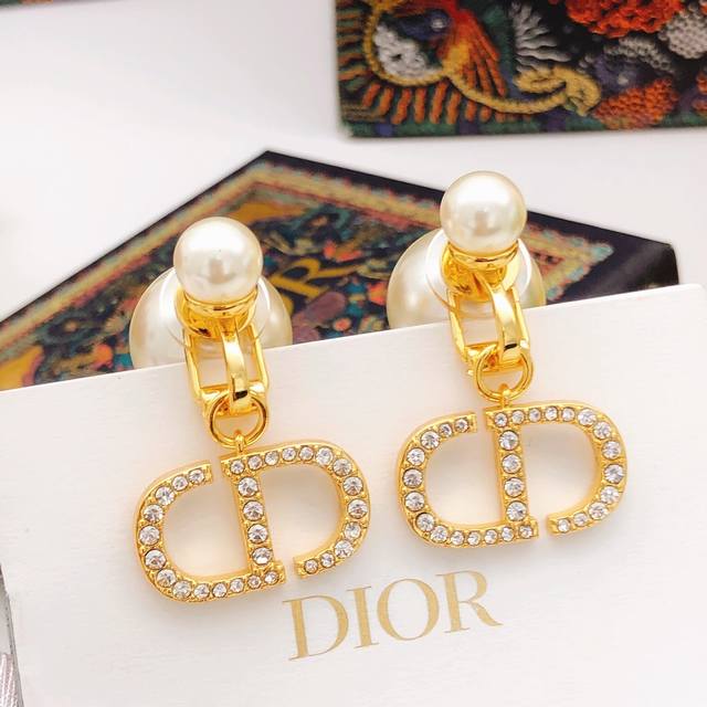 编号Ded0350 Dio*最新款耳夹 一致Zp黄铜材质