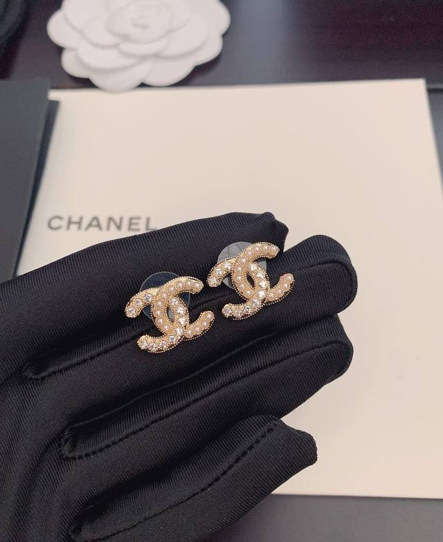 Ch*Nel 新款珍珠方钻Cc耳钉 一致Zp黄铜材质