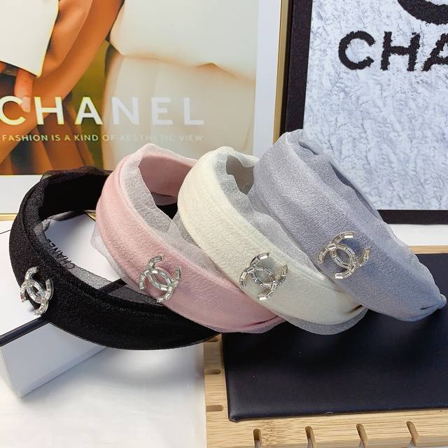 Chanel小香 Chanel发箍 欧根纱捷克钻Logo轻奢风发箍气质百搭小仙女必入单品名媛风十足～宝藏款 闭眼入推荐款 单个