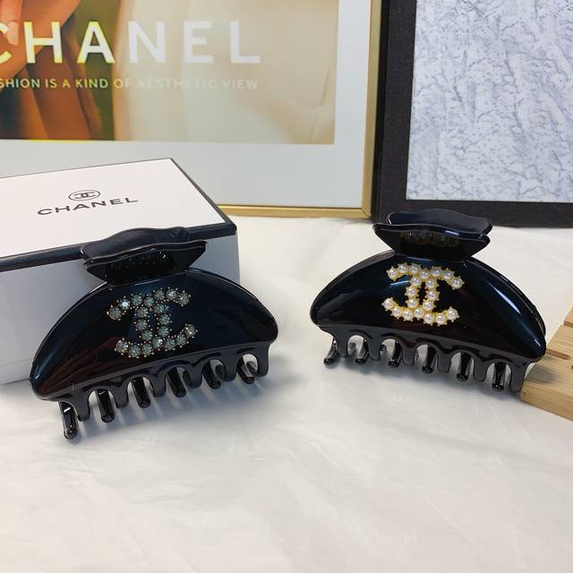 Chanel小香 Chanel抓夹 小香风新款Logo抓夹 气质百搭 日常精致小单品 小仙女必入单品 宝藏款 闭眼入推荐款 单个