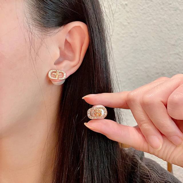 Dior 迪奥 中古 耳环 专柜一致上新 精选原版一致 黄铜材质 甜美气质高