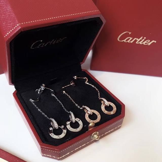 Cartier 卡地亚 大小双环流苏耳钉 低调奢华有内涵 超级美腻 人手必备 经典款 采用进口S925纯银材质电镀厚金 玫瑰金 铂金 两色可选