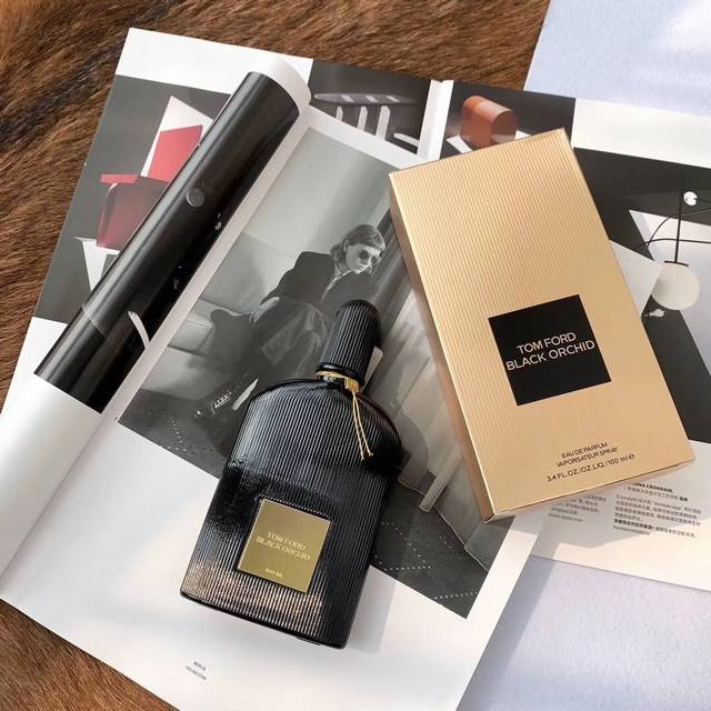 专柜品质 Tom Ford Black Orchi D午夜兰花中性香水Edp系列 Tf专柜经常断货的款，黑兰花是一种罕见且绽放着特殊香气的花材，神秘的黑兰花加上
