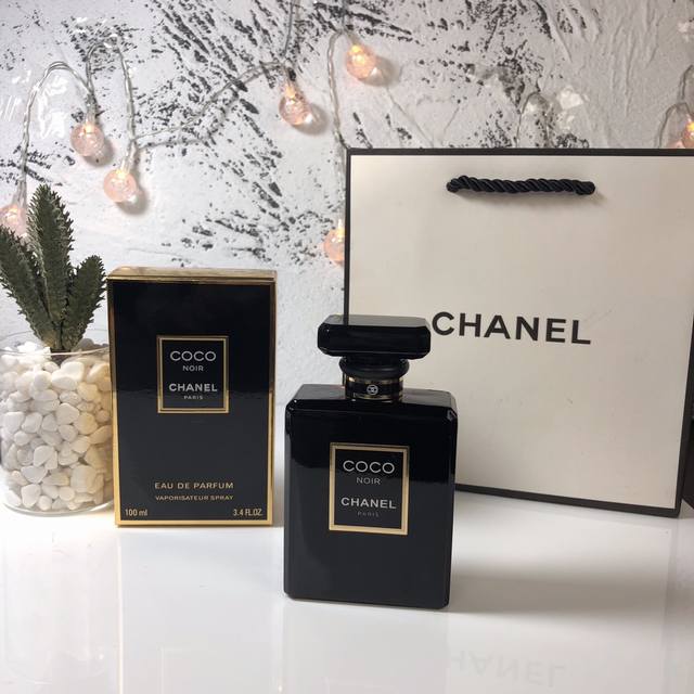 原单品质 Chanel 香奈儿可可小姐黑色女士香水Coco Ml 香调：清新东方调前味：柑橘、佛手柑、葡萄柚中味：荔枝、义大利茉莉、玫瑰后味：印度广藿香、海地香