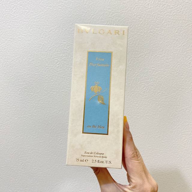 专柜品质 宝格丽蓝茶古龙香水75Mlbvlgari 宝格丽 蓝茶 茗蓝 馥奇香调中性古龙水75Ml香调：馥奇香调 ，前调：薰衣草 紫苏 ，中调：紫罗兰 茶叶 ，
