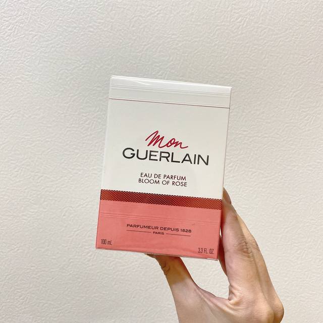 专柜品质 娇兰我的娇兰香水 Ml娇兰我的娇兰玫瑰人生花漾绽放淡女士香水 Ml花香调：茉莉优雅迷人！香调：木质东方调 ，前调：薰衣草 香柠檬 ，中调：茉莉 鸢尾花