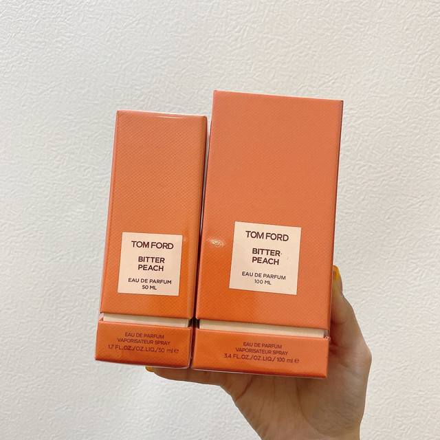 专柜品质 50Ml 专柜品质 Ml Tf限量苦桃香水专柜版本Tf新香苦桃调木质香也太好闻了叭！Bitter Peach香水真的太美了！！是一种中性木调的果香型香