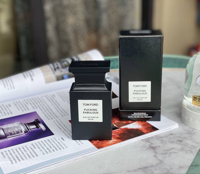 专柜品质 Tom Ford限量磨砂黑瓶香水Fucking Fabulous 真Tm棒 Ml，一支令所有Youtubers疯狂的香水，很难买到， 名字赢了，翻译成