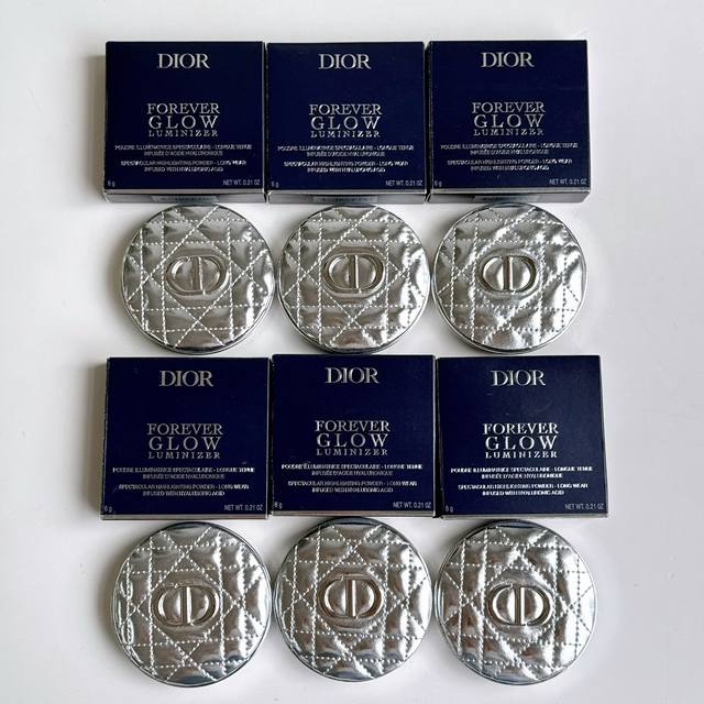 明通品质 正品烤粉工艺，原厂包材，粉质纹路块块雅，细节全对版，味道对香，市面最高版本，非流通普货，正品质量直供，支持对比，明通市场认可版本迪奥白色皮革高光修容盘