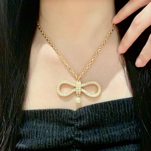 Dior 迪奥 中古 项链 专柜一致上新 精选原版一致 黄铜材质 甜美气质高雅.