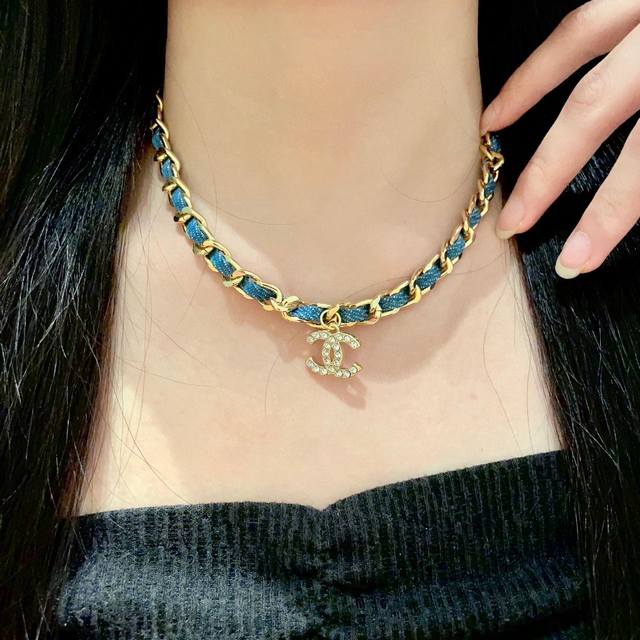 Chanel香奈儿 中古 双C项链小香家的款式真心无需多介绍每一款都超好看，精致大方，非常显气质。