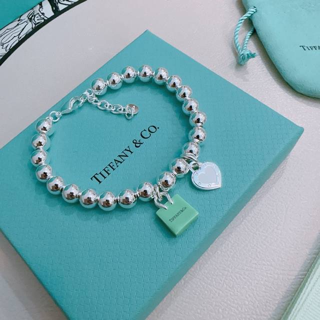 蒂芙尼 Tiffny&Co. 专柜精工银版本手链 明星同款 复古做旧风 原版复刻 纯手工打造 ～正品开模潮流时尚必备 男女均可佩戴 情侣款同款 摇滚朋克银风格