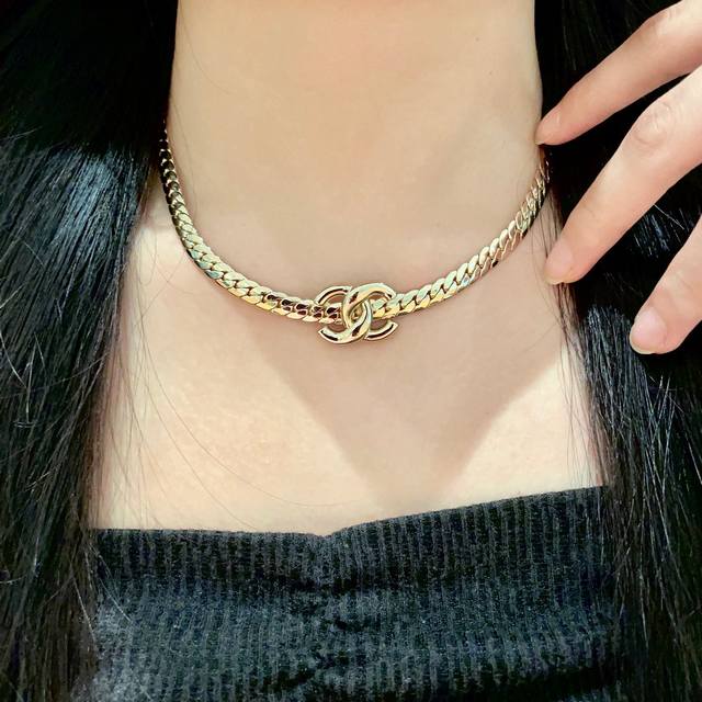 Chanel香奈儿 中古 项链小香家的款式真心无需多介绍每一款都超好看，精致大方，非常显气质