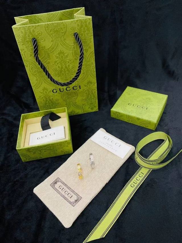 古驰Gucci Icon 系列满天星窄版戒指
