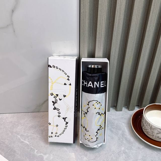 Chanel 香奈儿 新款爆款五折手动折叠晴雨伞 选用台湾进口Uv防紫外线伞布 原单代工级品质
