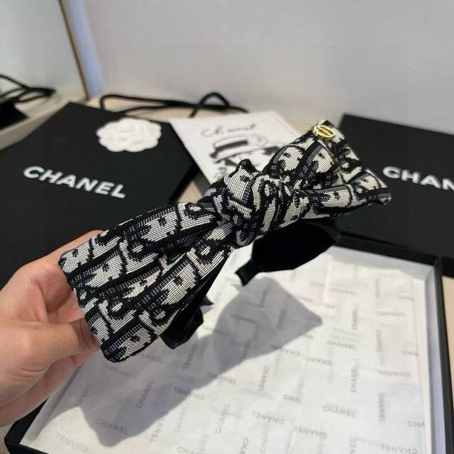 Dior迪奥新款发箍