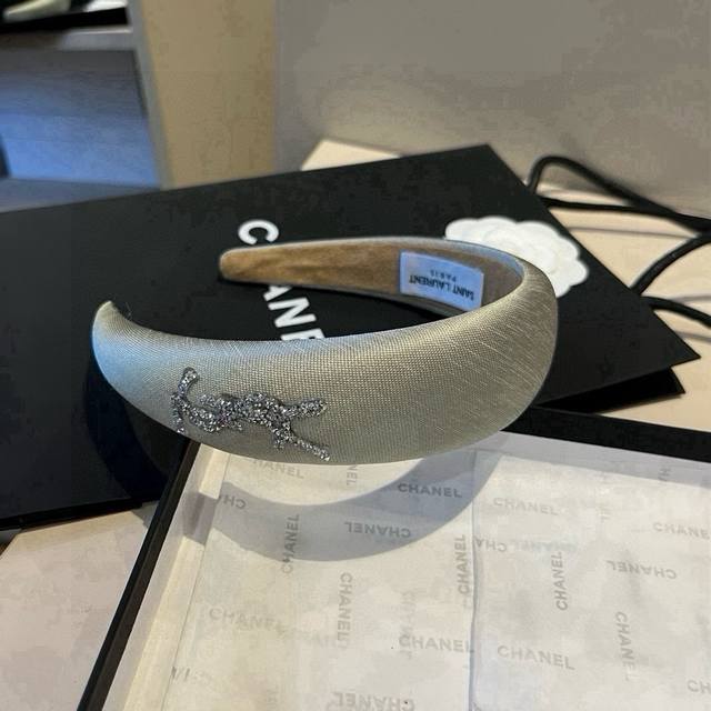 Ysl圣罗兰新款发箍