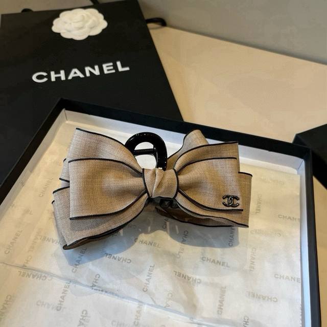 Chanel香奈儿发箍