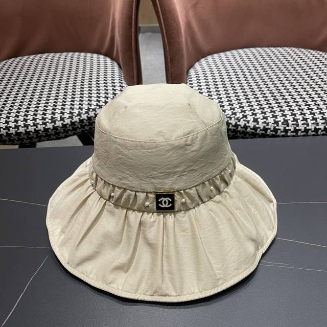 Chanel香奈儿新品 2025新款韩版时尚百搭渔夫帽女夏季户外遮阳褶皱透气帽防晒太阳帽